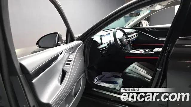 Genesis Electrified G80 2025 — Photo 10/20