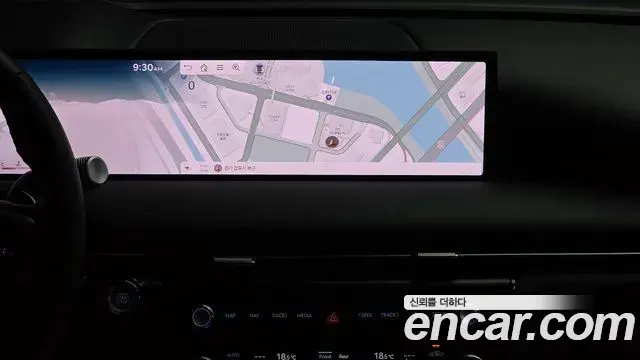 Genesis Electrified G80 2025 — Photo 14/20