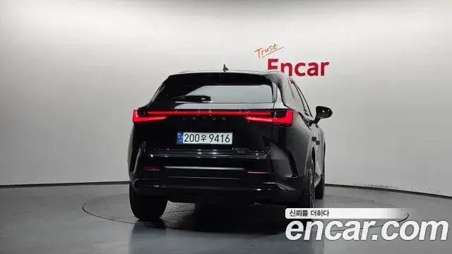 Lexus NX350h 2024 — Şəkil 3/20