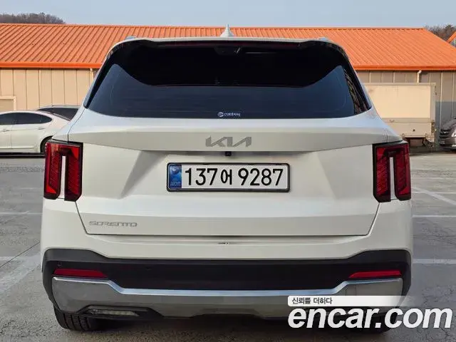 Kia Sorento 2023 — Photo 3/20