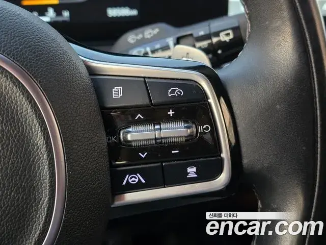 Kia Sorento 2023 — Photo 11/20