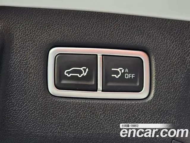 Kia Sorento 2023 — Photo 19/20