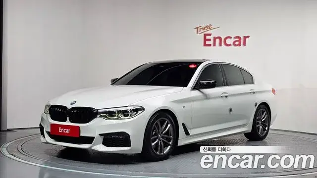 BMW 5 Series 2019 — Фото 1/20
