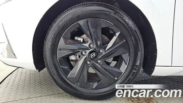 Hyundai Avante 2022 — Şəkil 5/20
