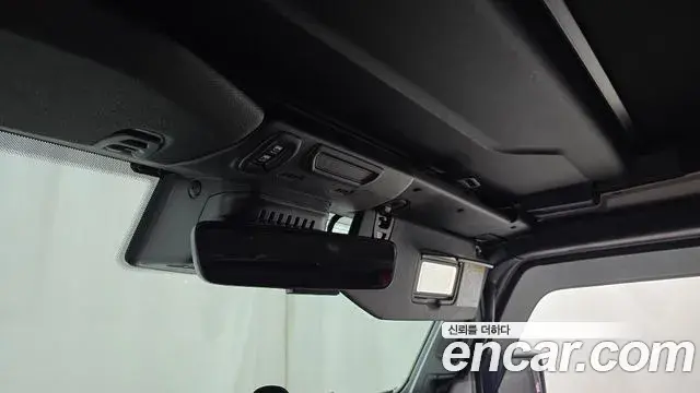 Jeep Wrangler 2022 — Фото 18/20