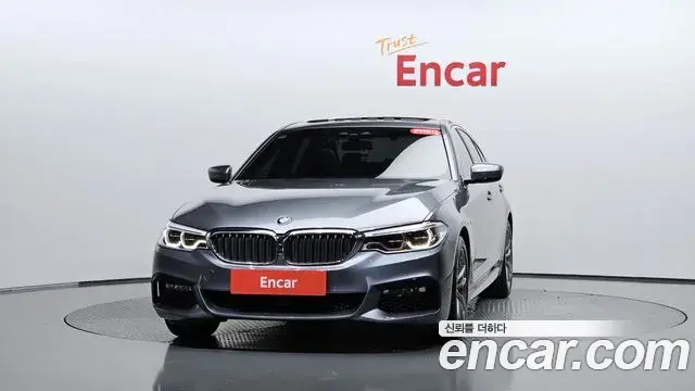 BMW 5 Series 2018 — Фото 3/20