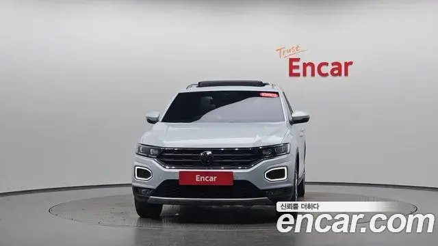Volkswagen T-Roc 2021 — Photo 5/36