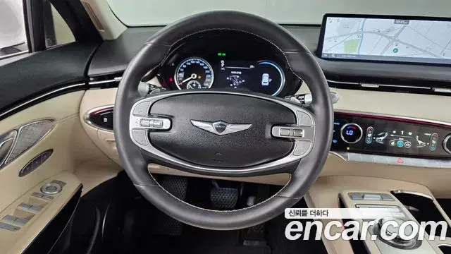 Genesis GV70 2023 — Photo 13/20