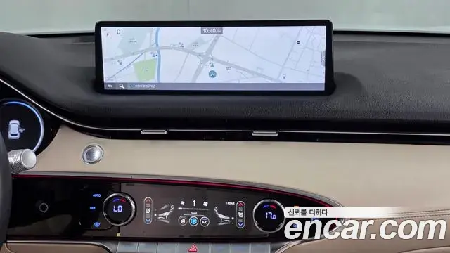Genesis GV70 2023 — Photo 14/20