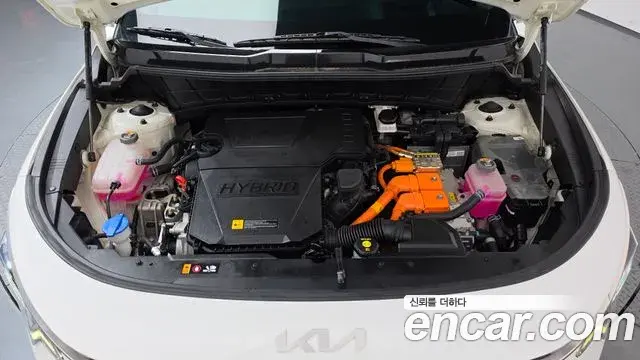 Kia Niro 2022 — Photo 8/39