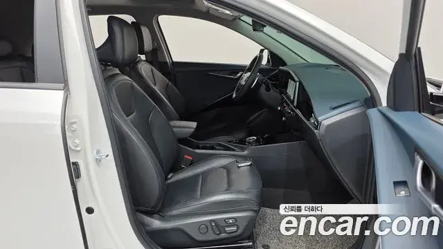 Kia Niro 2022 — Photo 3/39