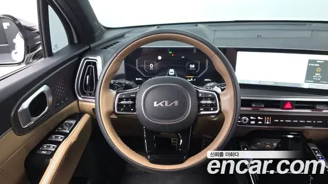 Kia Sorento 2023 — Şəkil 15/20