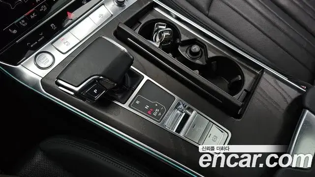 Audi A6 2020 — Фото 9/20