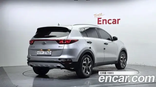 Kia Sportage The Bold 2019 — ფოტო 3/30