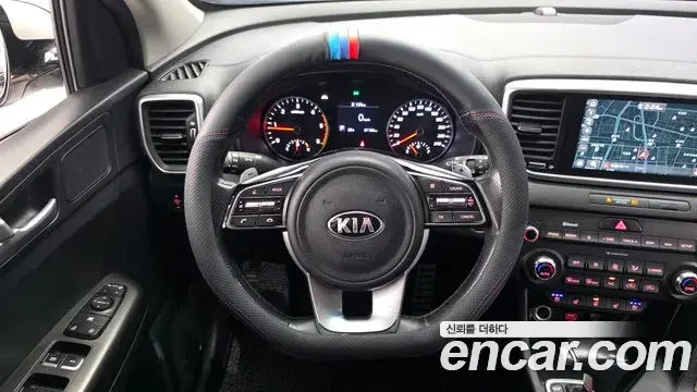 Kia Sportage The Bold 2019 — ფოტო 20/30