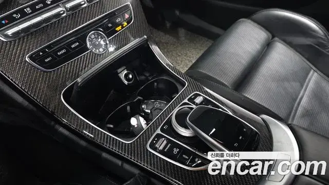 Mercedes-Benz C-Class 2018 — Şəkil 9/20