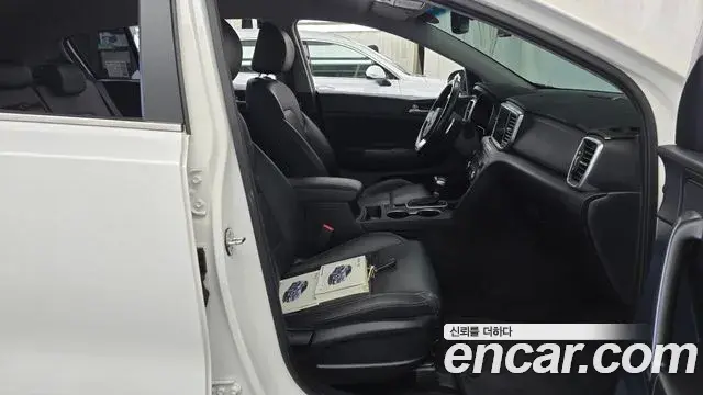 Kia Sportage The Bold 2021 — ფოტო 4/20