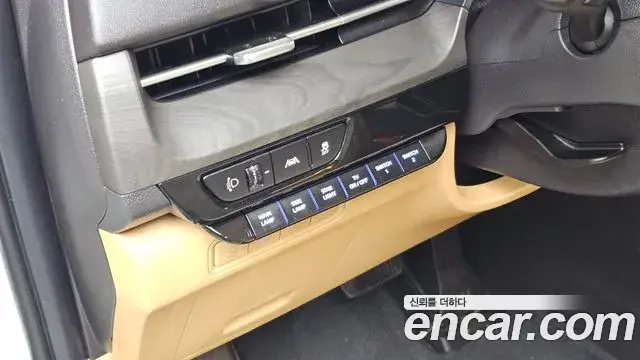 Kia Carnival 2021 — Фото 14/20