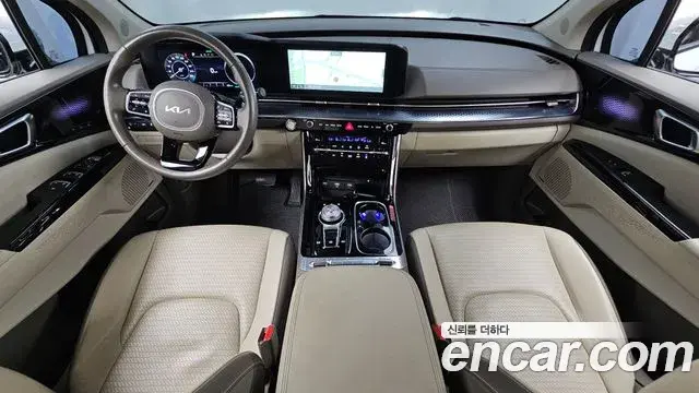 Kia Carnival 2023 — Photo 10/20