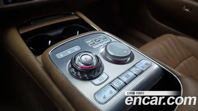Genesis G90 2022 — Фото 9/20