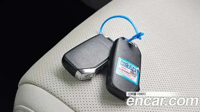 Kia Sportage 2023 — Photo 7/34