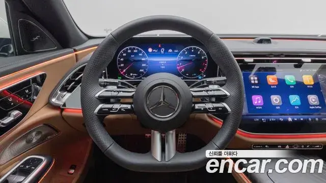 Mercedes-Benz E-Class 2025 — Photo 19/19