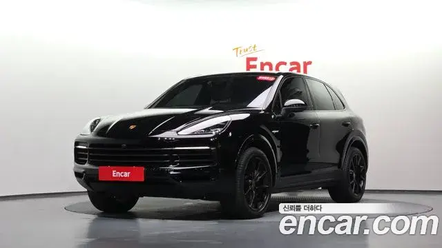 Porsche Cayenne 2020 — Фото 10/20