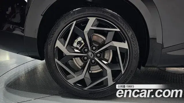 Renault Samsung Filante 2026 — Photo 17/42