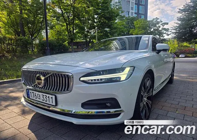 Volvo S90 2022 — ფოტო 20/20