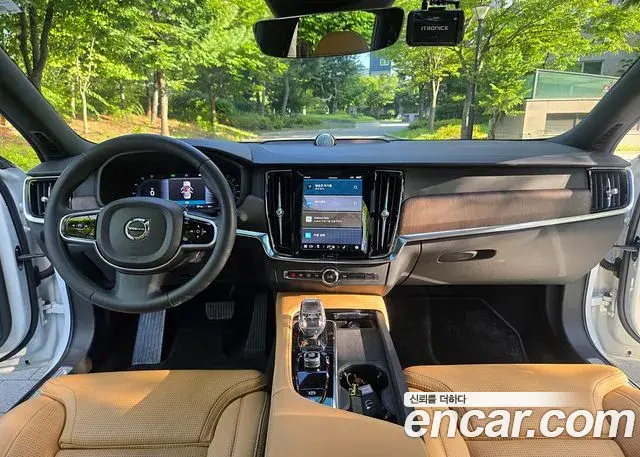 Volvo S90 2022 — ფოტო 7/20