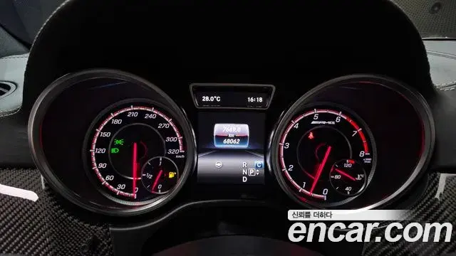 Mercedes-Benz GLE-Class 2019 — Şəkil 15/33