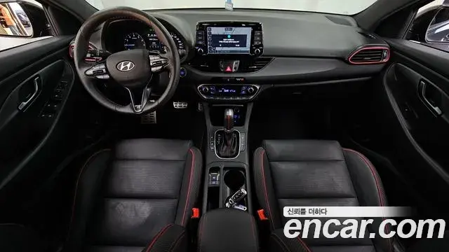 Hyundai i30 2019 — Фото 7/20