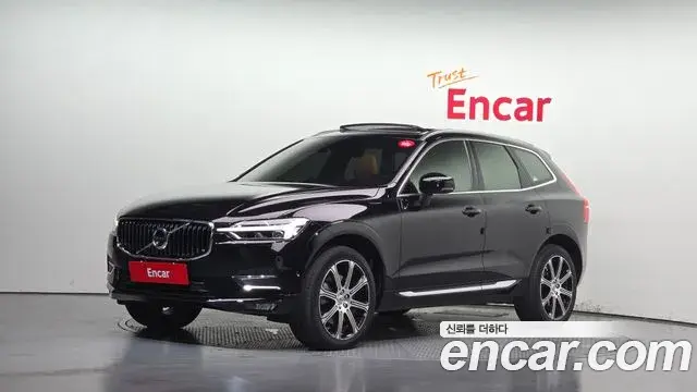 Volvo XC60 2018 — Фото 1/20