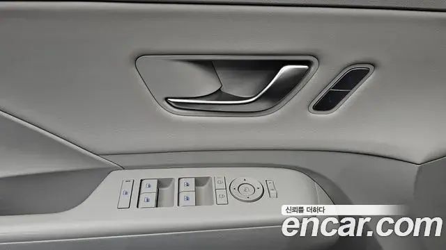 Hyundai Kona 2024 — Фото 19/20