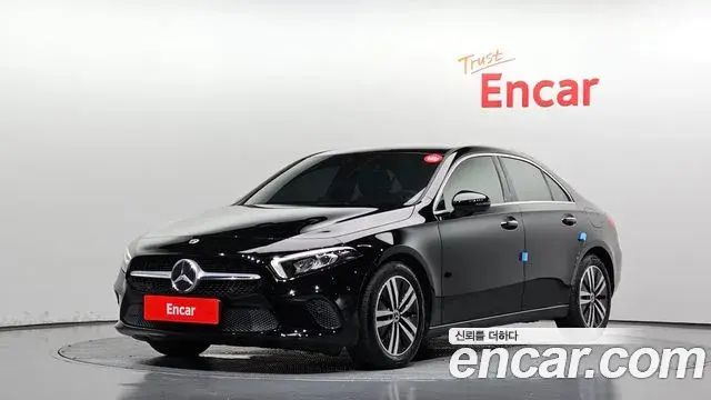 Mercedes-Benz A-Class 2021 — Фото 1/20