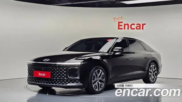 Hyundai Grandeur 2025 — Фото 1/20