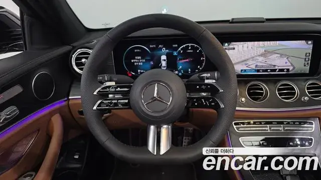 Mercedes-Benz E-Class 2021 — Фото 14/20