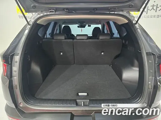Hyundai The New Tucson 2021 — Фото 10/18