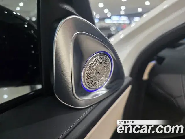 Mercedes-Benz E-Class 2025 — Şəkil 11/19