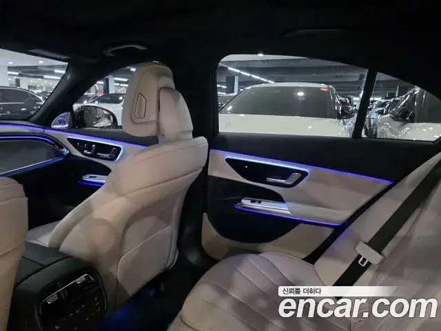 Mercedes-Benz E-Class 2025 — Şəkil 17/19