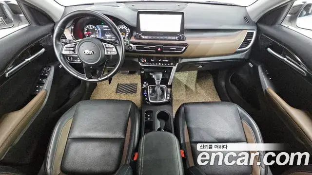Kia Seltos 2019 — ფოტო 30/35