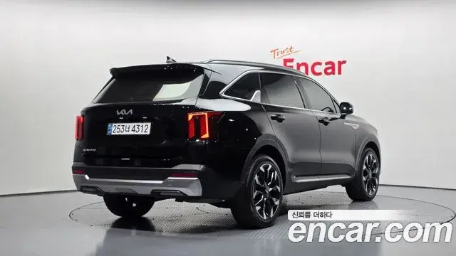 Kia Sorento 2024 — Şəkil 2/20