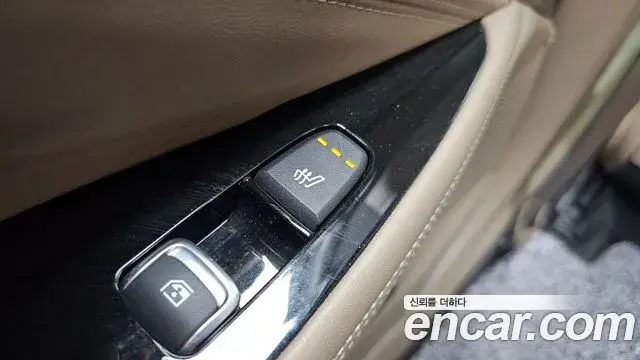 Kia K8 2023 — Şəkil 16/20