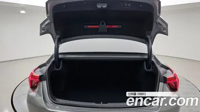 Kia K8 2023 — Şəkil 15/20