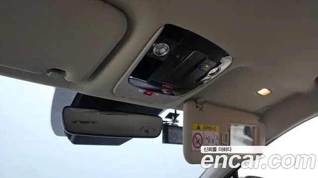 Kia K5 2021 — Şəkil 24/32