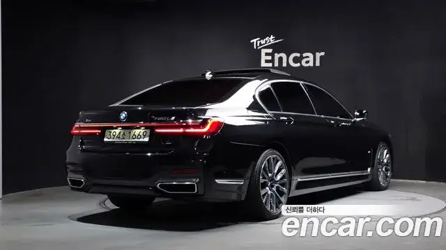 BMW 7 Series, 2021