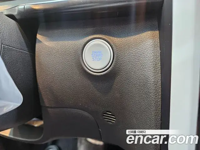 Hyundai Staria 2026 — Photo 14/20