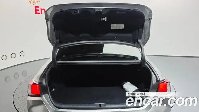 Lexus ES300h 2023 — Şəkil 20/20
