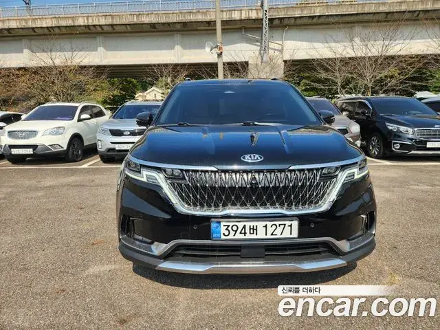 Kia Carnival 2021 — Фото 9/20