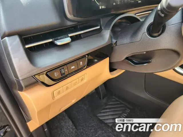 Kia Carnival 2021 — Фото 14/20